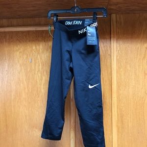 Nike Pro Training Capri Legging
